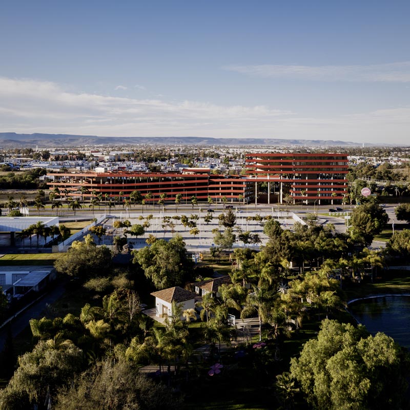 Project: Estacionamiento Isla San Marcos